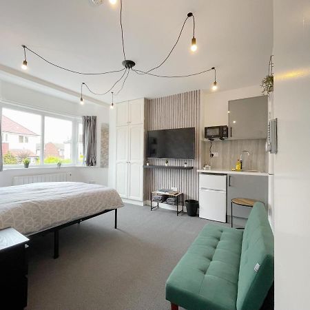 Cosy Bright Studio Apartment Close To Wembley Stadium Londra Dış mekan fotoğraf