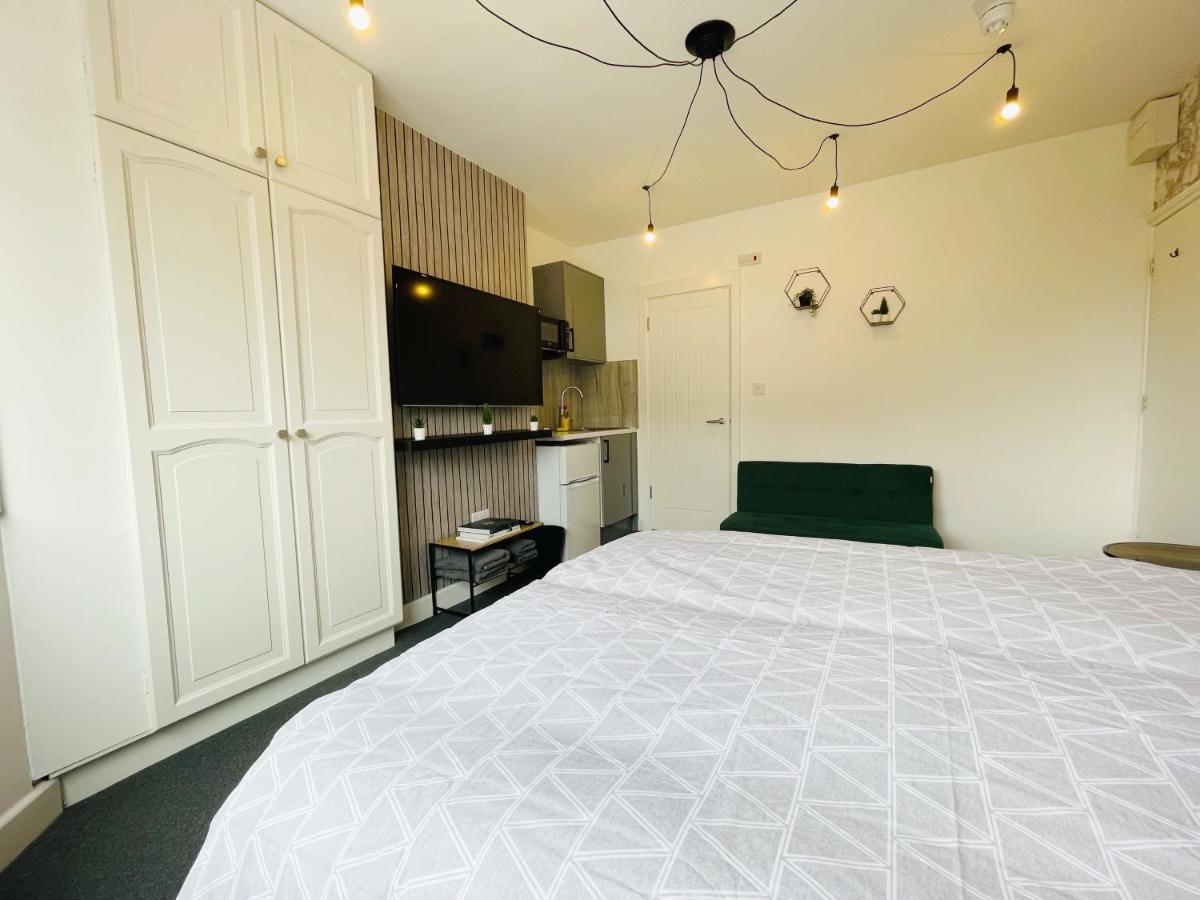 Cosy Bright Studio Apartment Close To Wembley Stadium Londra Dış mekan fotoğraf