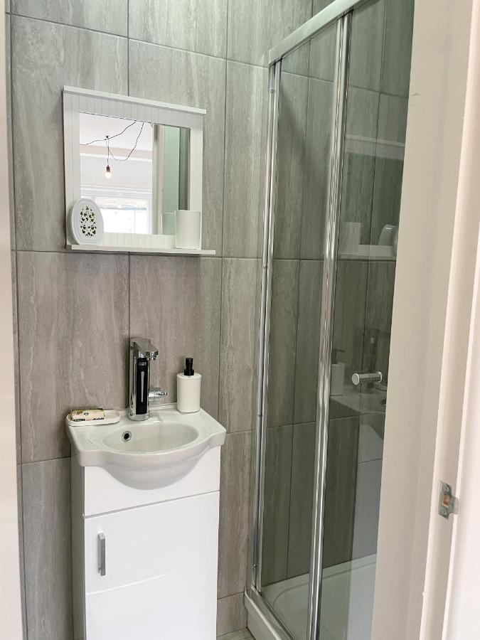 Cosy Bright Studio Apartment Close To Wembley Stadium Londra Dış mekan fotoğraf