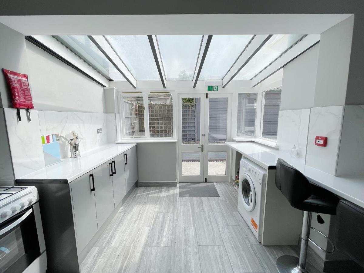 Cosy Bright Studio Apartment Close To Wembley Stadium Londra Dış mekan fotoğraf