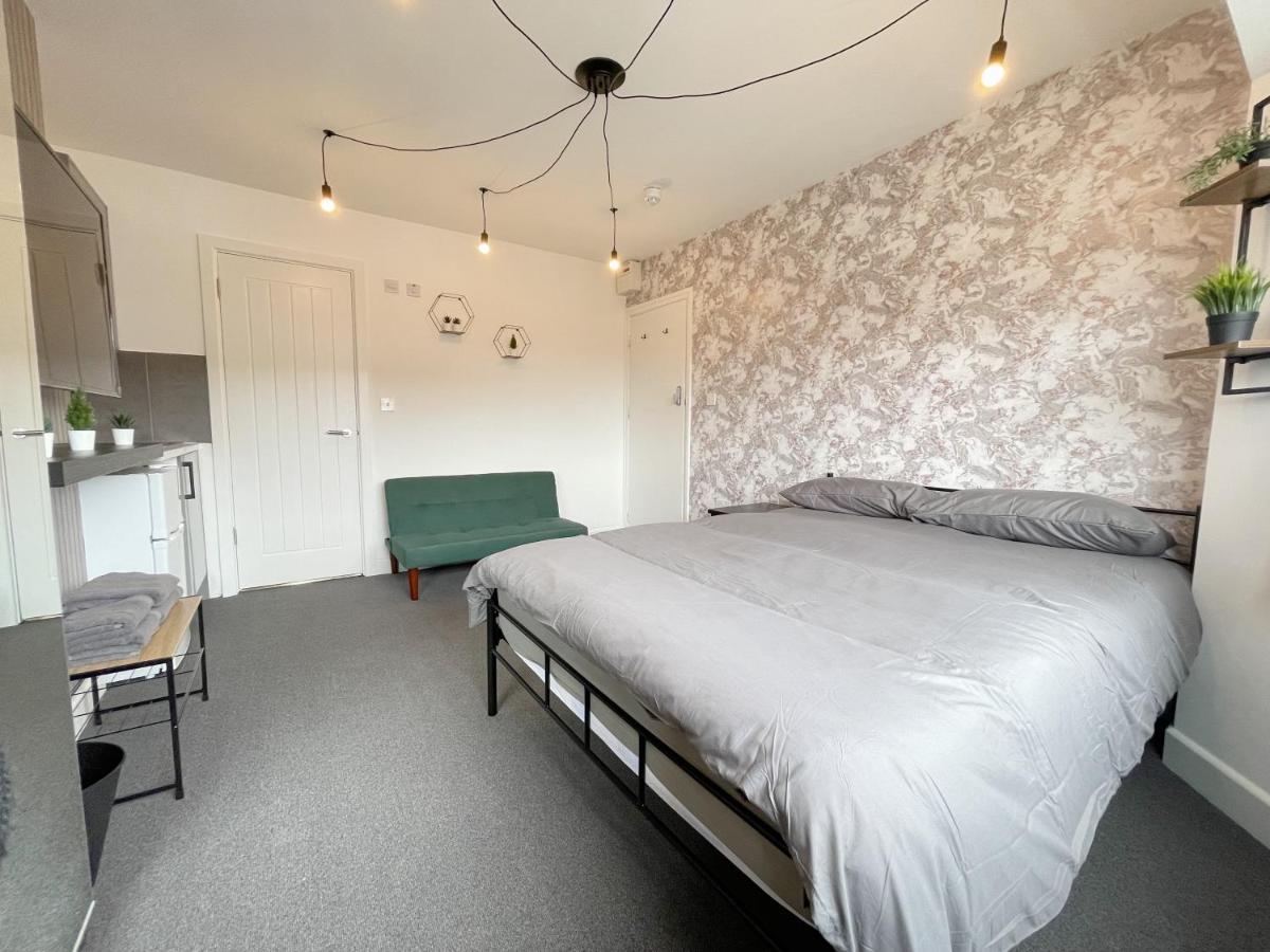 Cosy Bright Studio Apartment Close To Wembley Stadium Londra Dış mekan fotoğraf