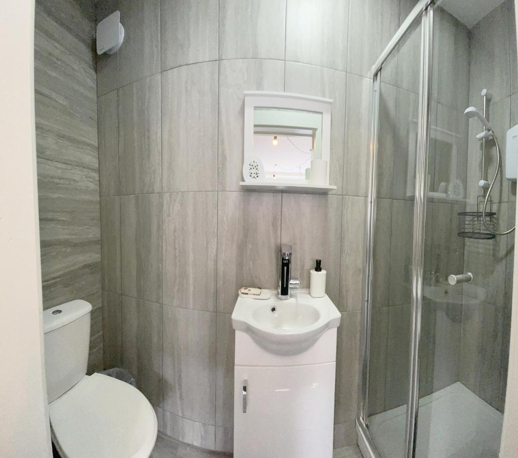 Cosy Bright Studio Apartment Close To Wembley Stadium Londra Dış mekan fotoğraf