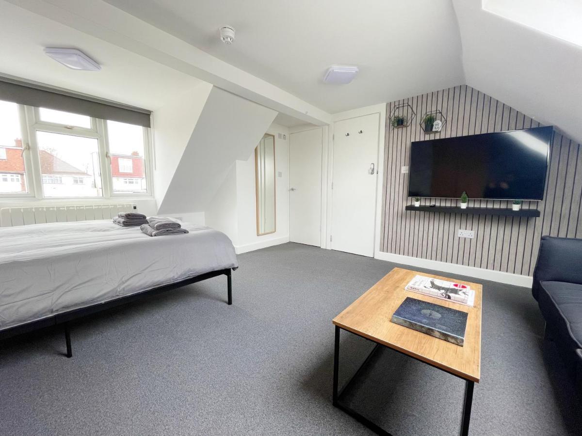 Cosy Bright Studio Apartment Close To Wembley Stadium Londra Dış mekan fotoğraf
